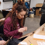 Cargar imagen en el visor de la galería, TALLER DE MICRO MACRAMÉ 70€
